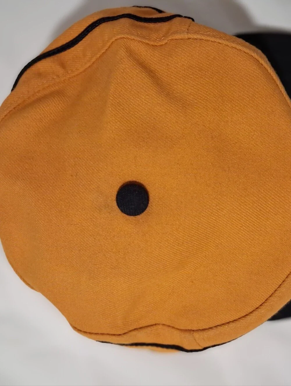 Vintage 90's Pittsburgh Pirates Logo Flat Top Fitted Cap Yellow Black Size 7 3/8